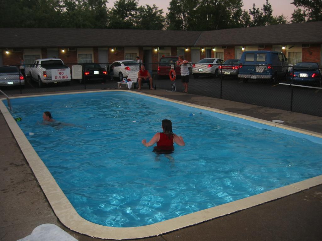 Caravan Inn Ніагара-Фоллс Екстер'єр фото