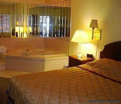 Caravan Inn Ніагара-Фоллс Екстер'єр фото